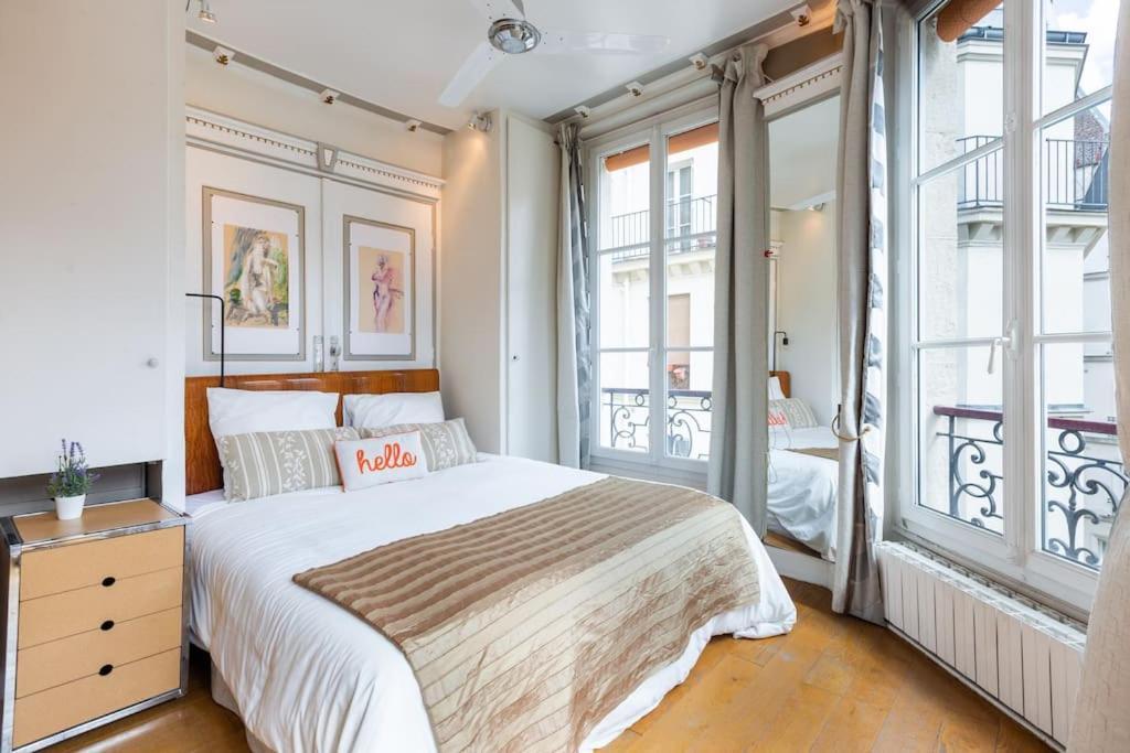 De 3 P, Baroque Et Vues Sur Toits Du Marais Apartment